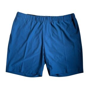 NWT Greg Norman Performance Stretch Golf Shorts